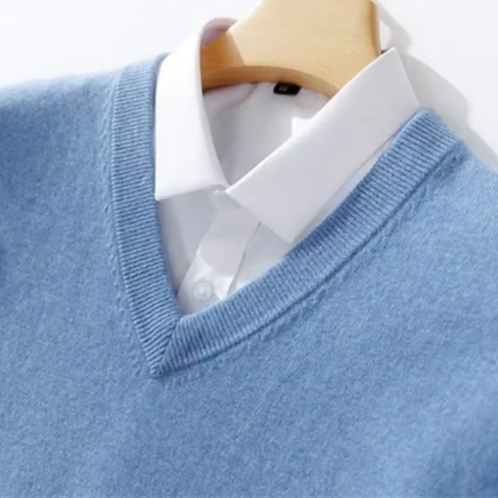 Floris | Elegant V-Neck Jumper