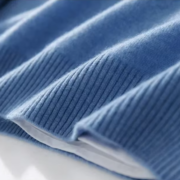Floris | Elegant V-Neck Jumper