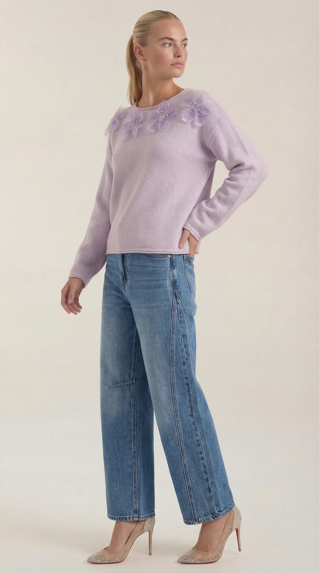 Sweater with Floral Design and Round Neck