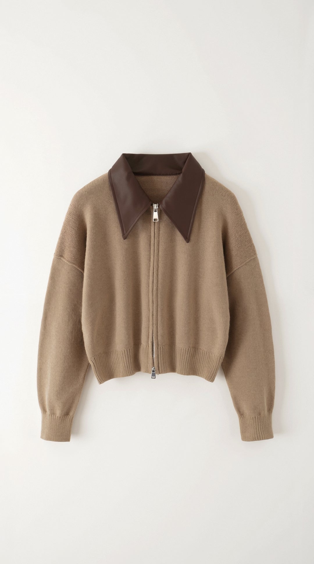 Knitted Short Jacket with Collar